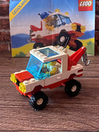 LEGO 6660 Hook and Haul Wrecker (1989)