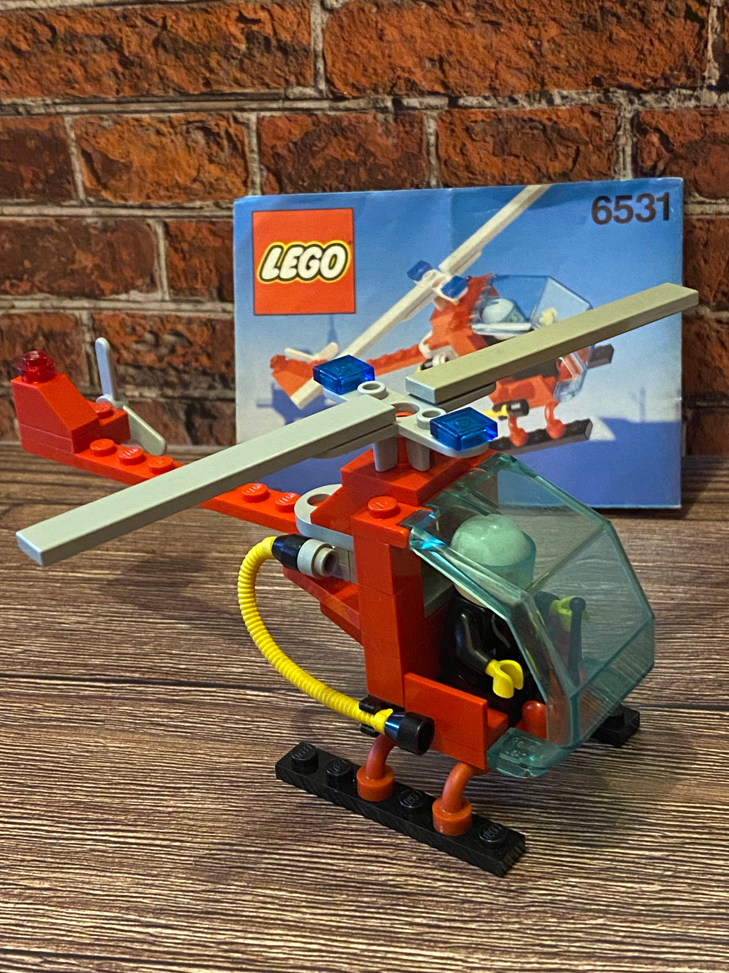 LEGO 6531 Flame Chaser (1991)
