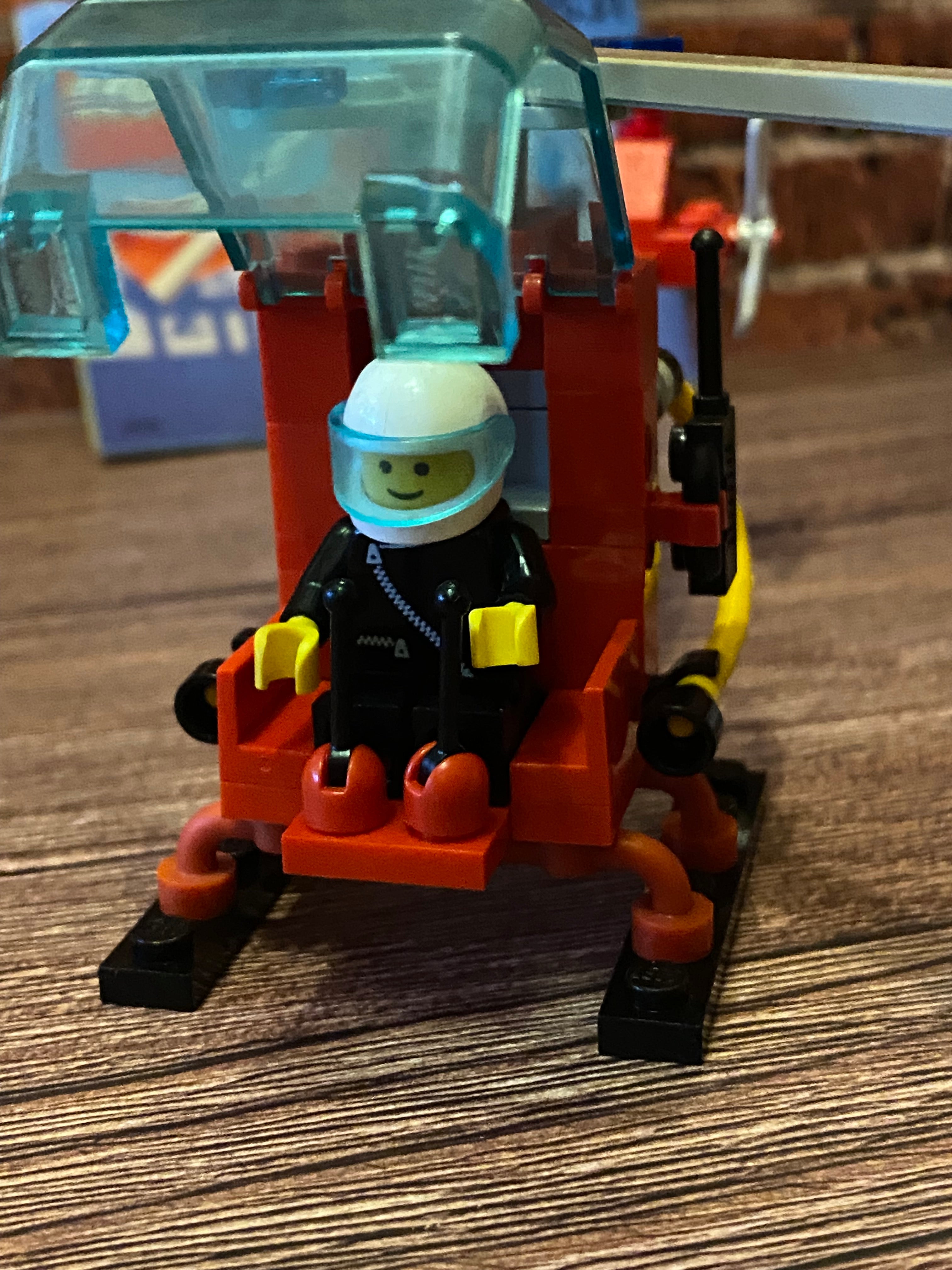 LEGO 6531 Flame Chaser (1991)