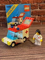LEGO 6523 Red Cross / Emergency Medical Car (1987)