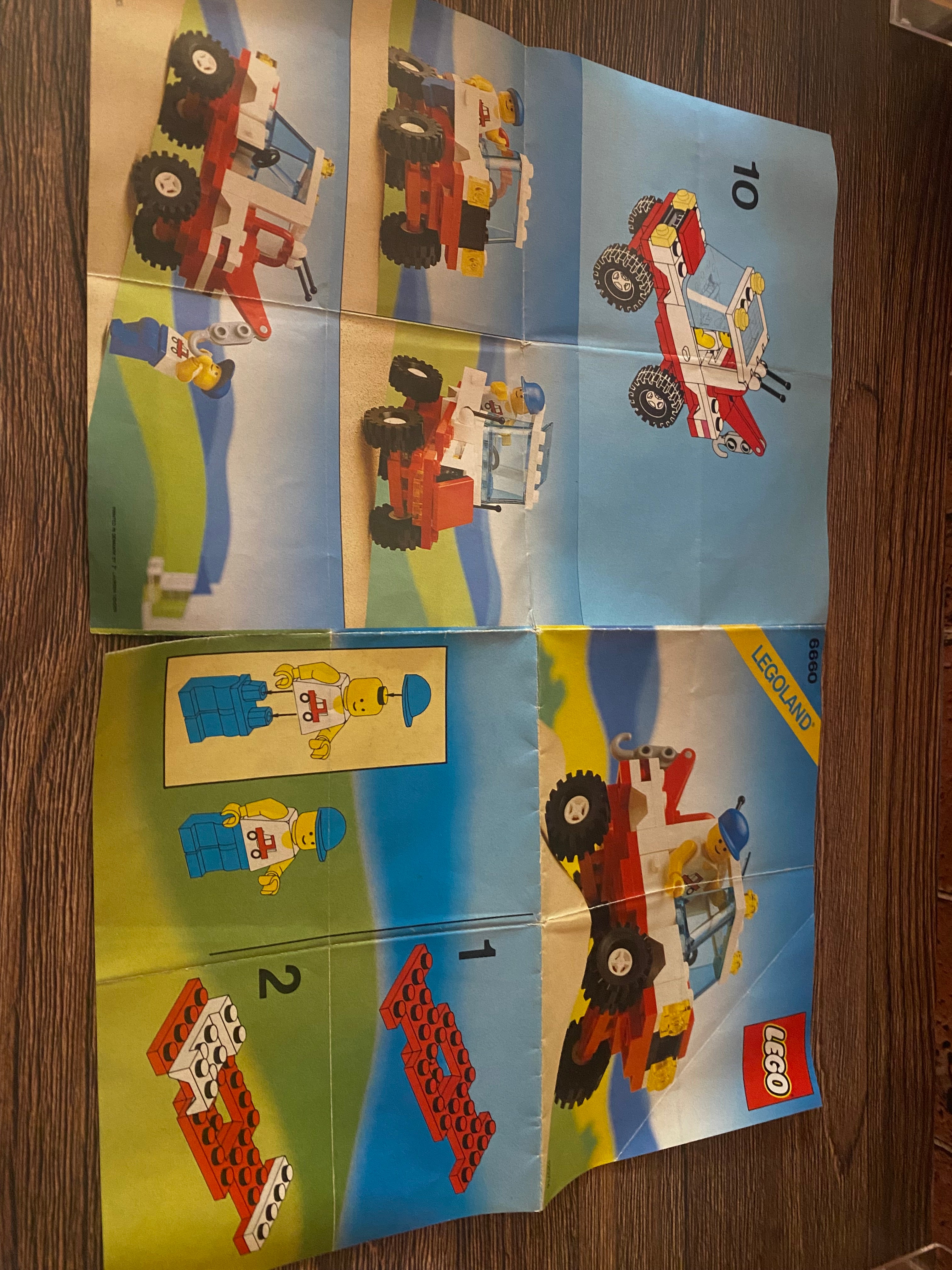 LEGO 6660 Hook and Haul Wrecker (1989)