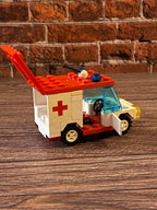 LEGO 6523 Red Cross / Emergency Medical Car (1987)