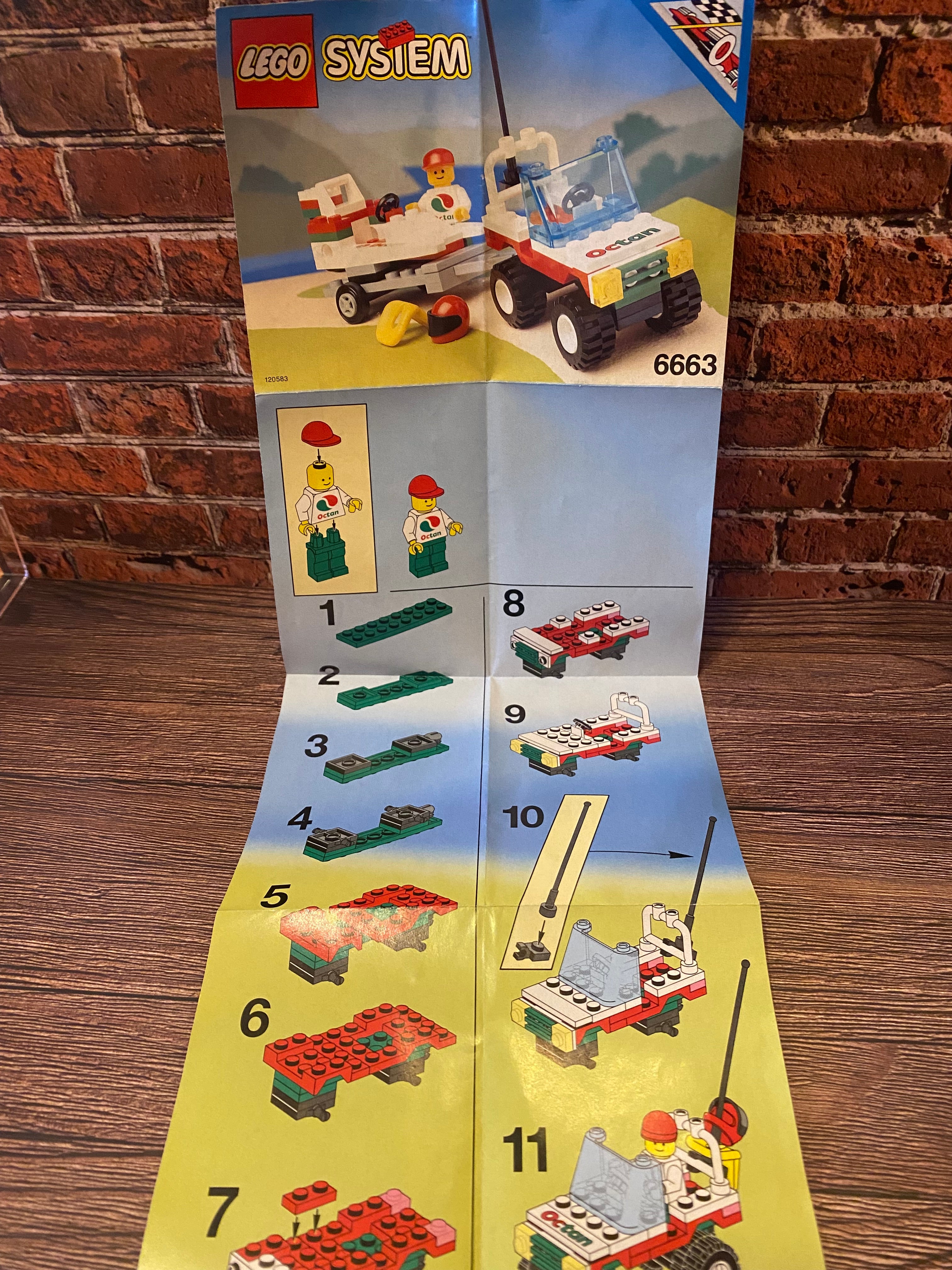 LEGO 6663 Campin' Car (1993)