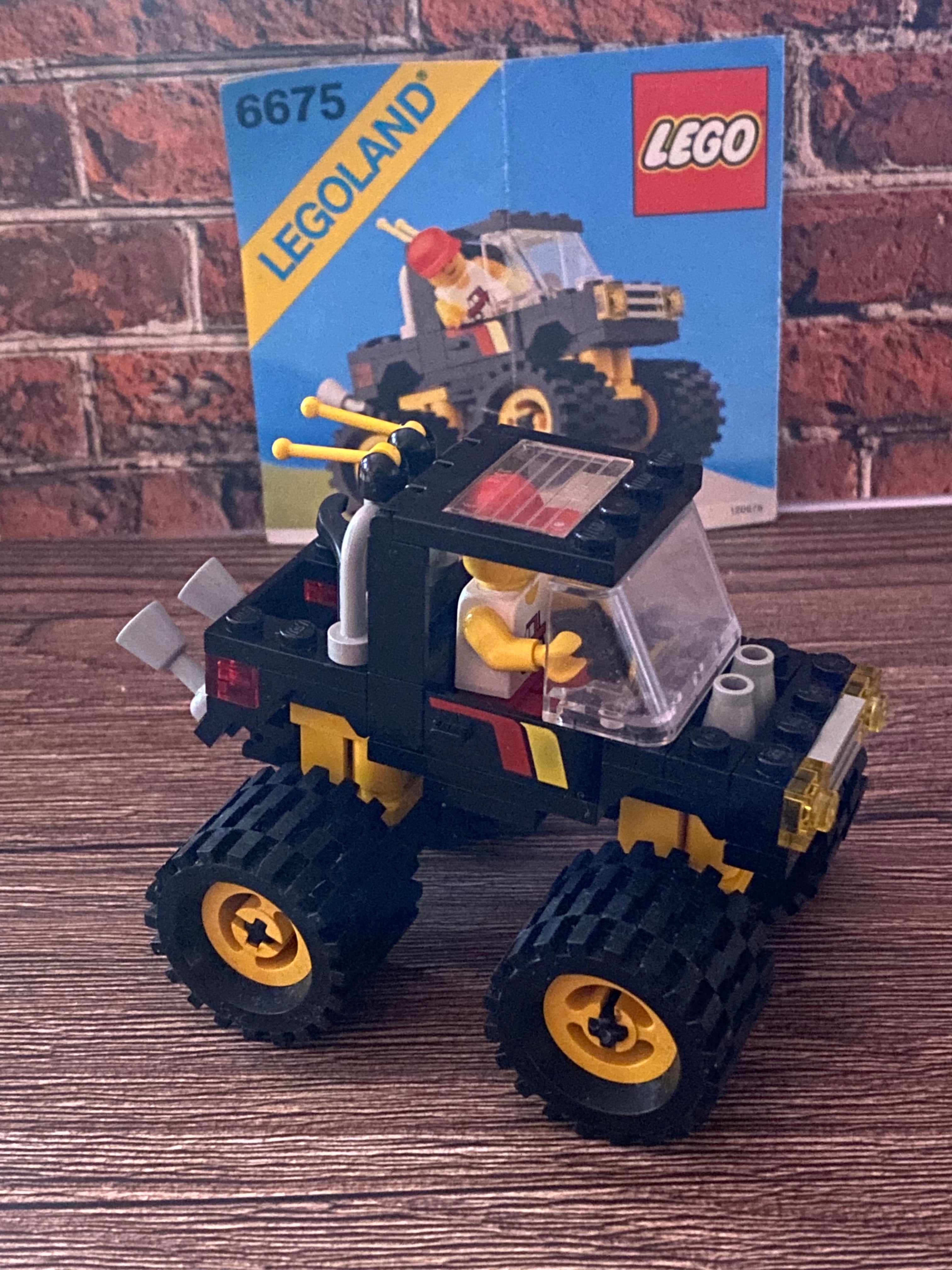 LEGO 6675 Road & Trail 4x4 (1988)