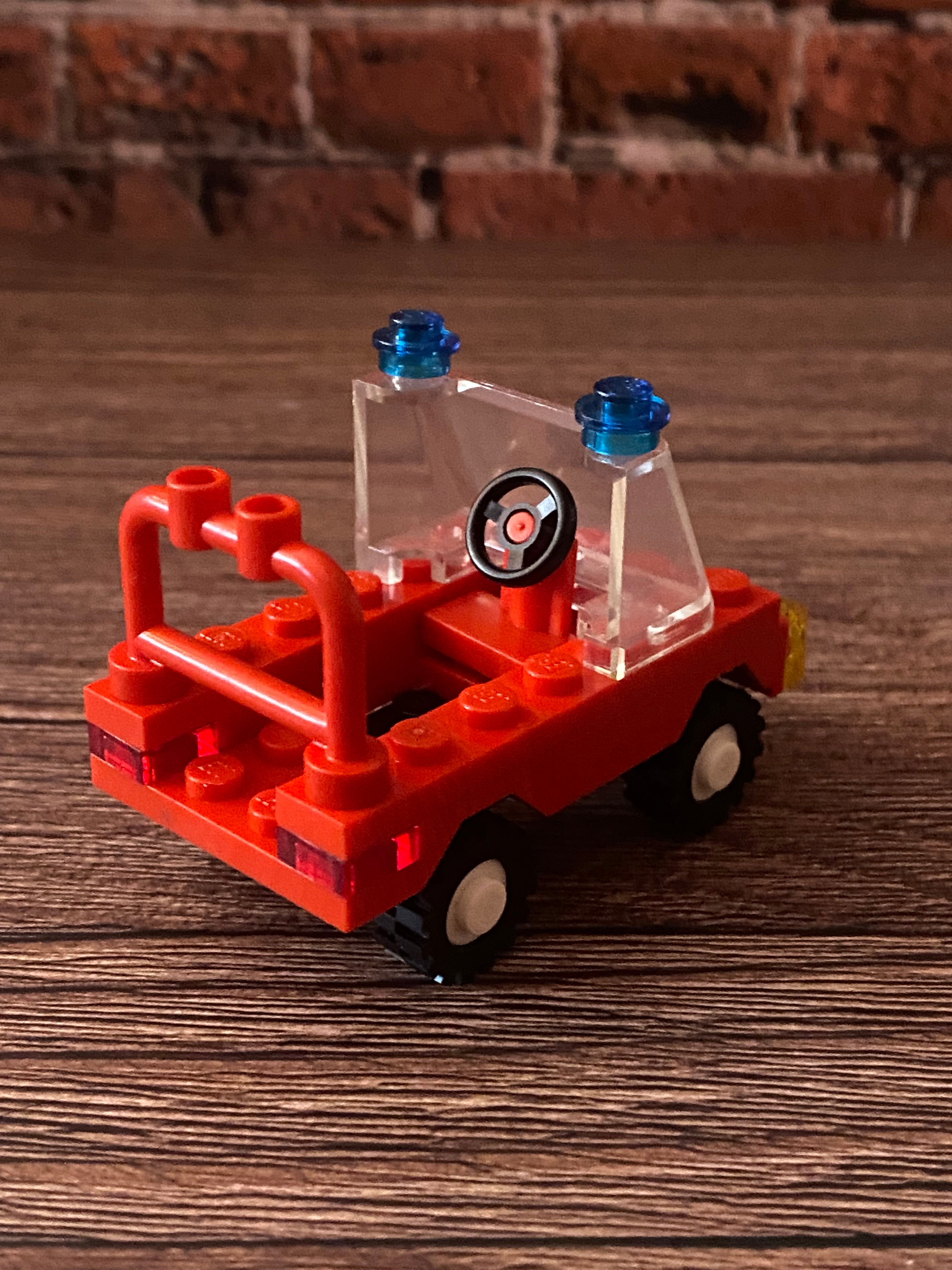 LEGO 6505 Fire Chief's Car (1988)