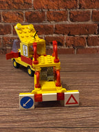 LEGO 6671 Utility Repair Lift (1989)