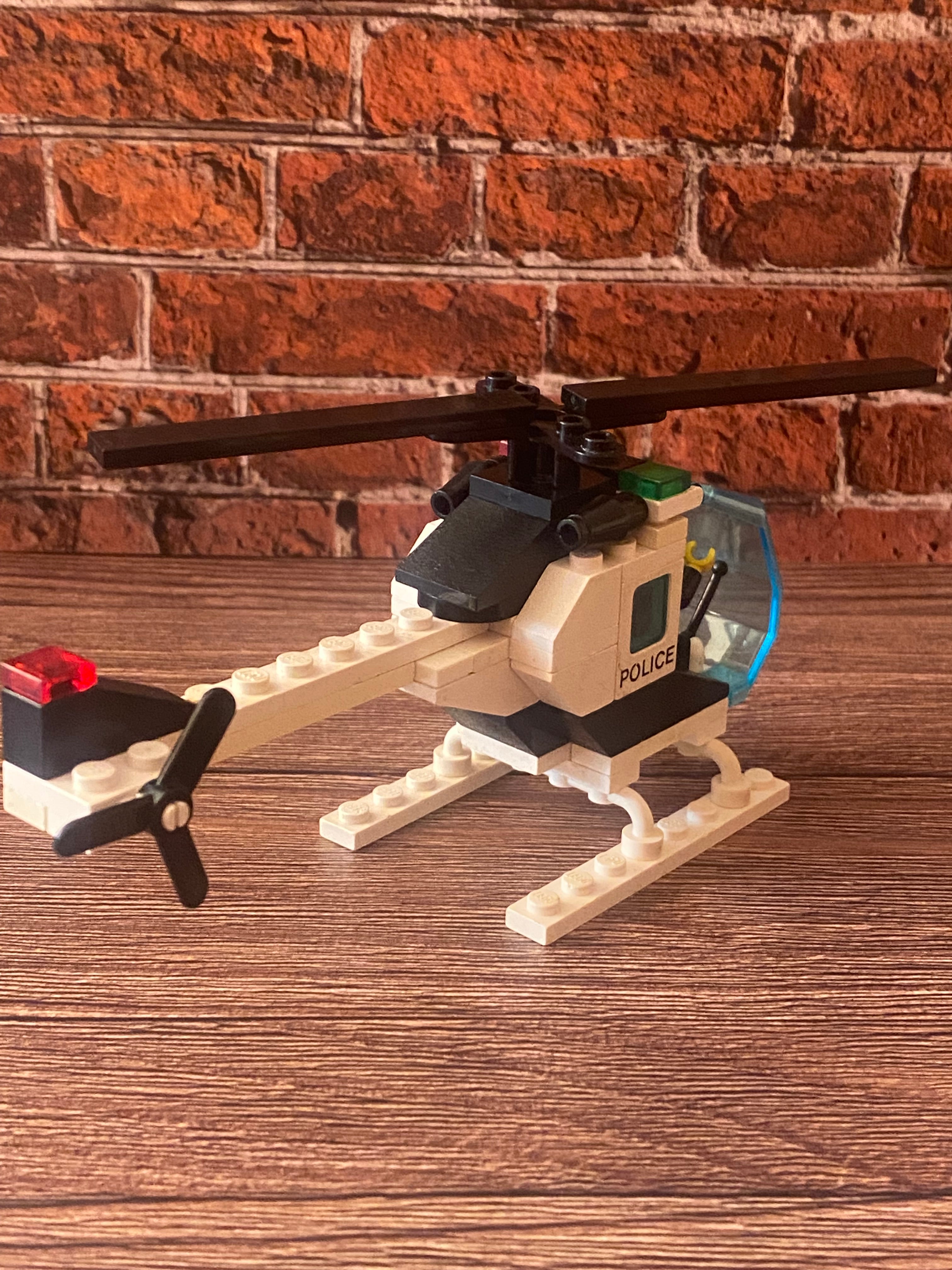 LEGO 6642 Police Helicopter (1988)