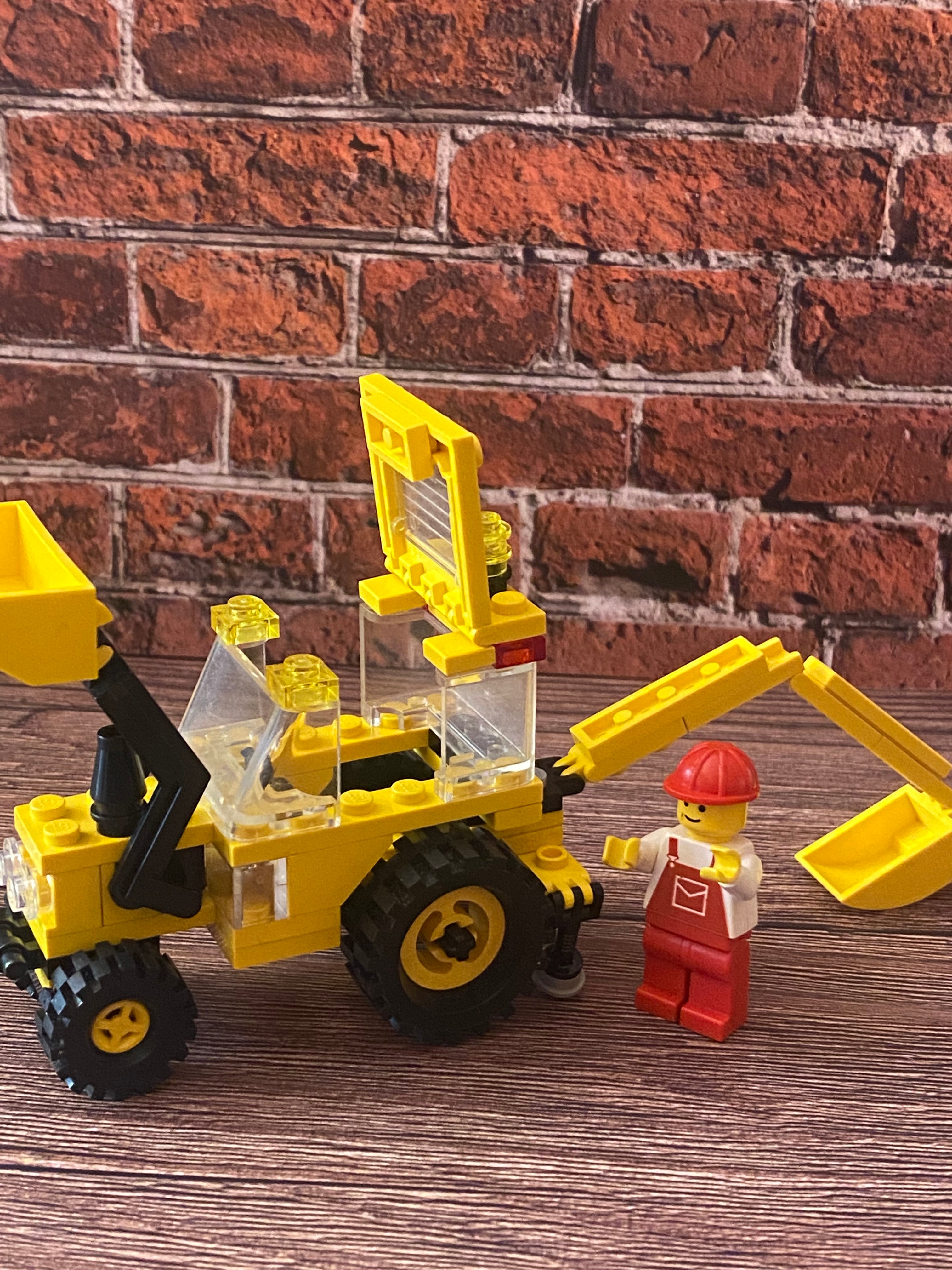 LEGO 6662 Backhoe (1992)