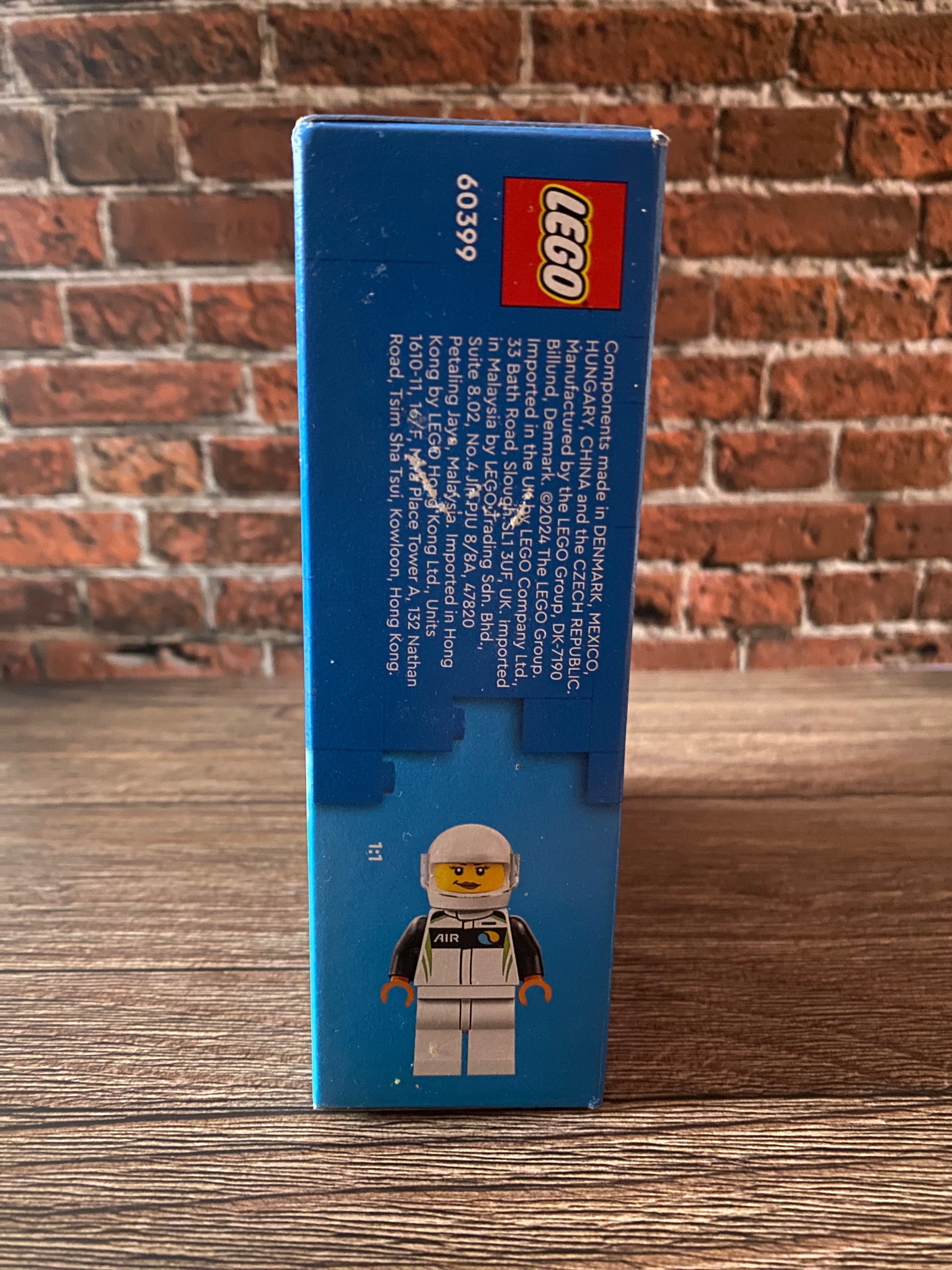 LEGO City 60399 Race Car (2024)
