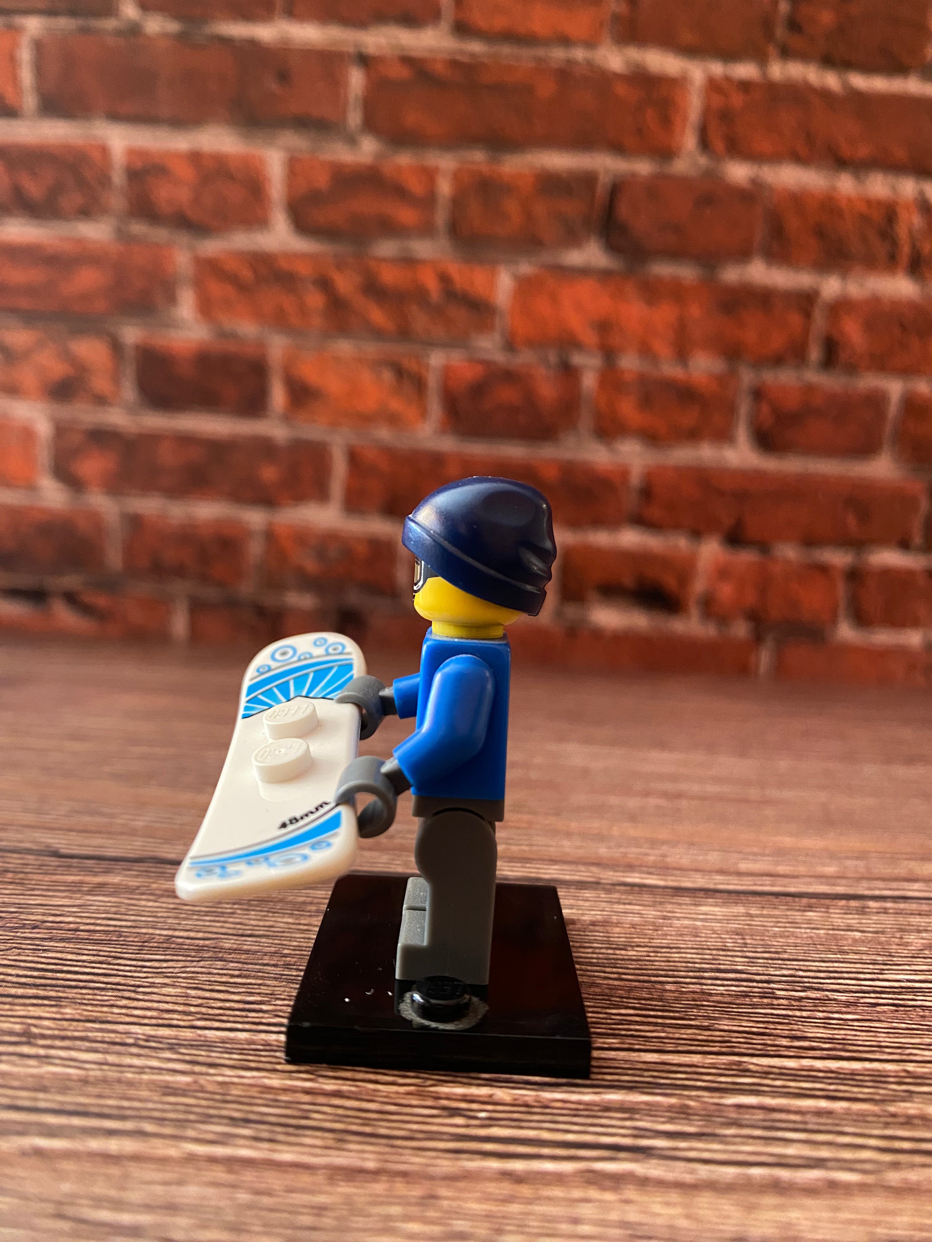 LEGO Минифигурка Сноубордист col05-16 – Серия 5