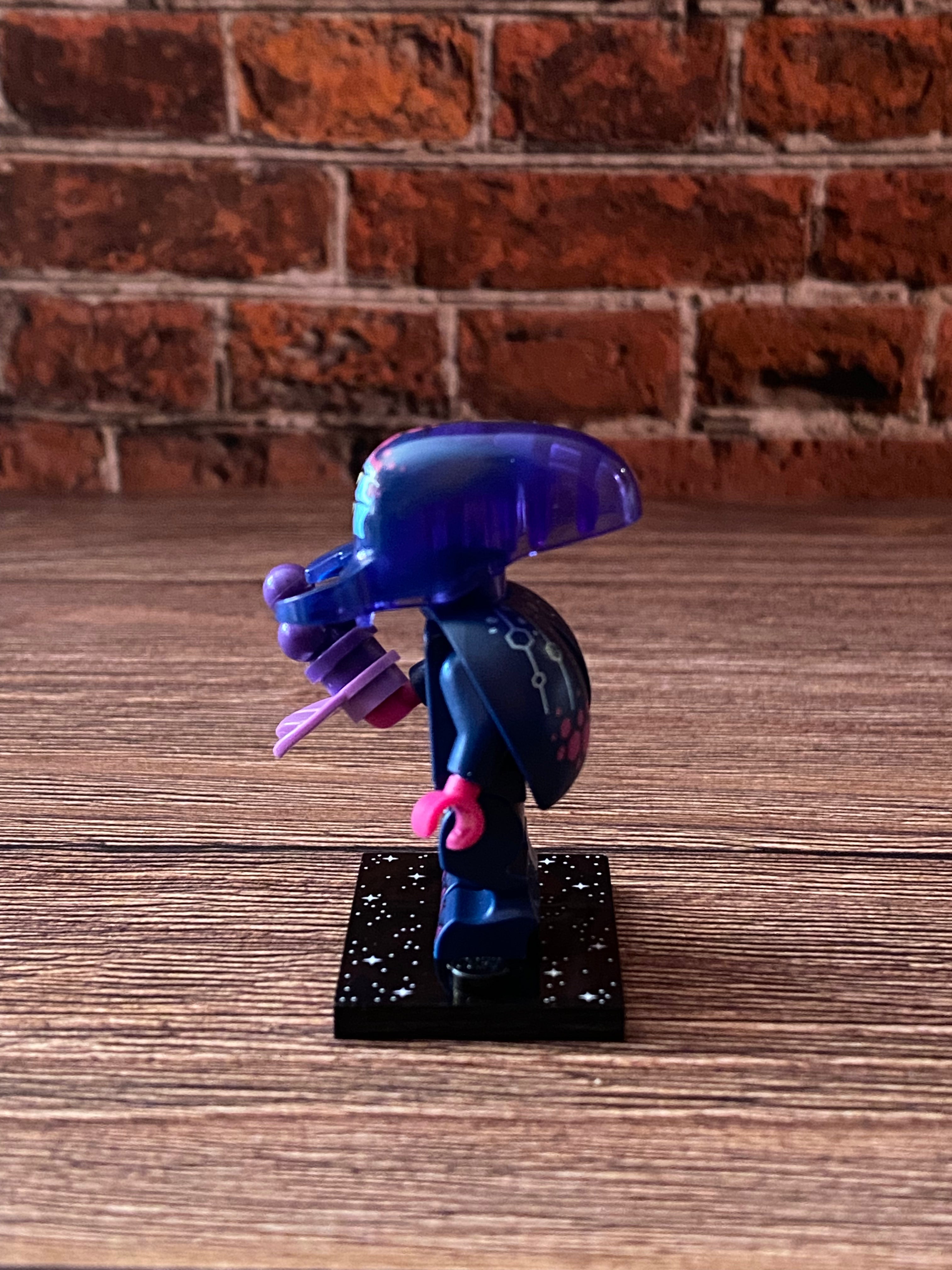 LEGO Минифигурка col26-10 – Alien Beetlezoid Series 26
